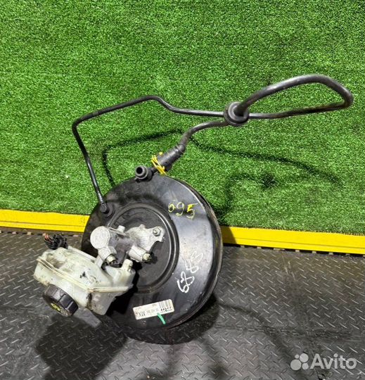 Вакуумный усилитель тормозов Opel Astra 2006