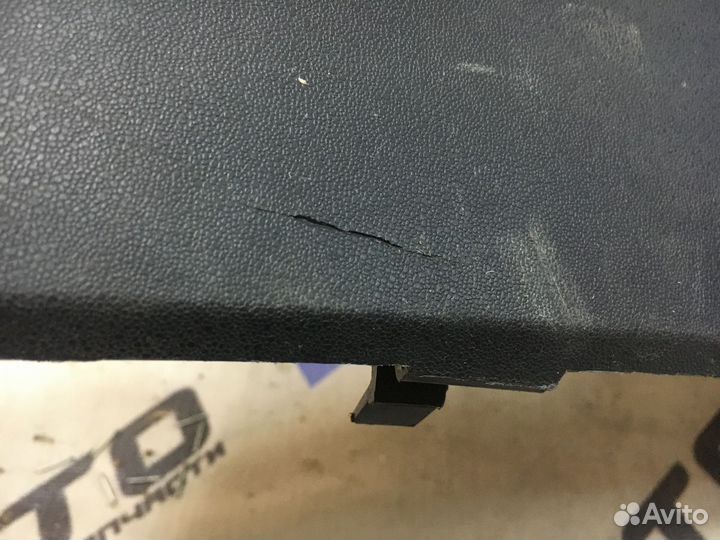 Накладка торпедо левая нижняя Рено Меган 2