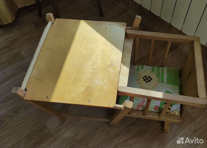 Стул для кормления