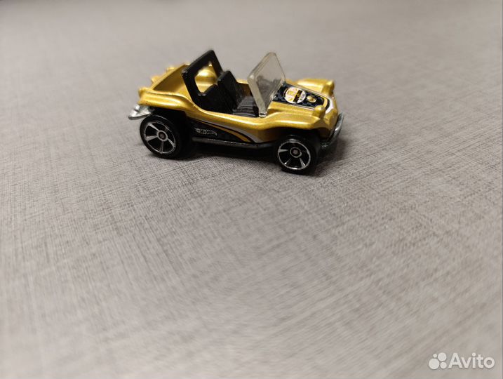 2002 Mattel Hot Wheels Meyers Manx Gold Dune Buggy
