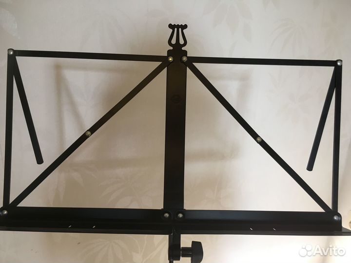 Пюпитр складной металлический K&M б/у