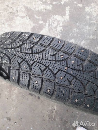 R13 Accelera 651 155/70, PCD 0x98 DIA 10