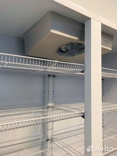 Холодильный шкаф 1400л