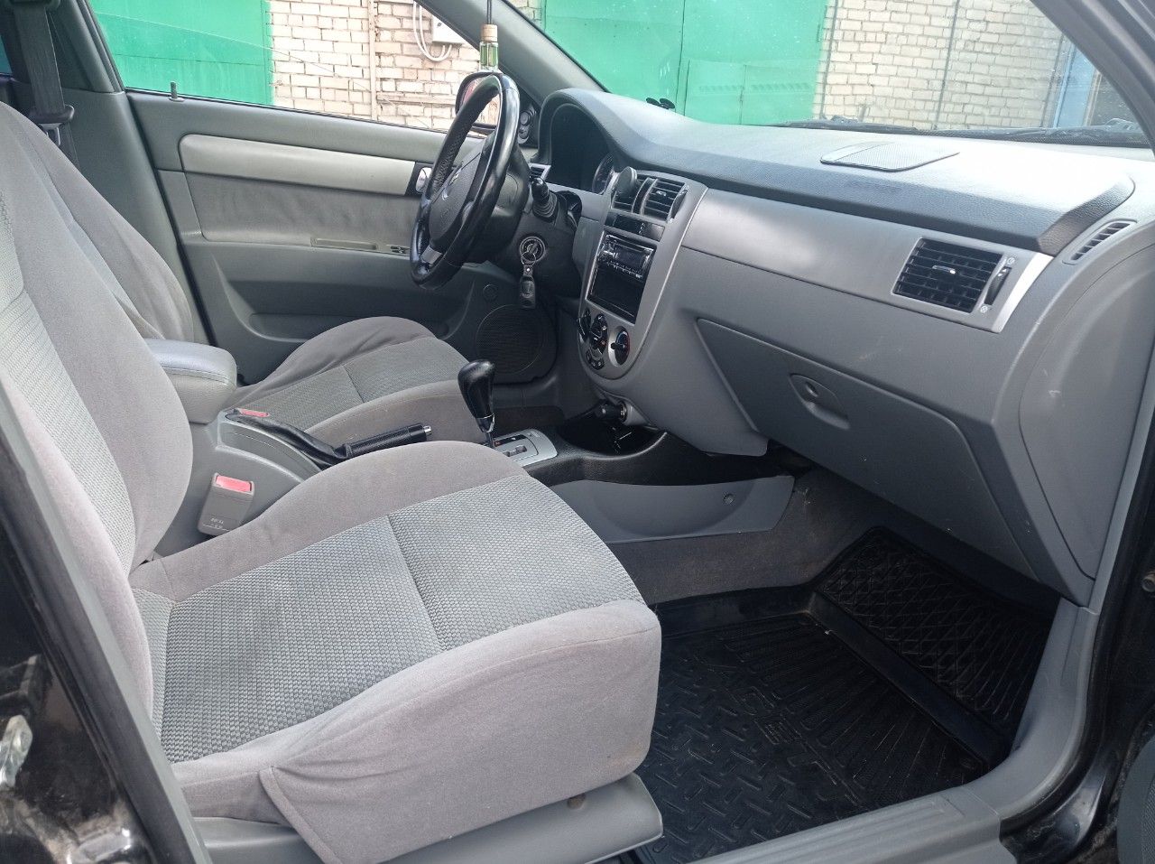 Chevrolet Lacetti: фото владельца