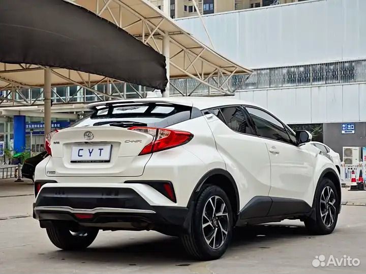 Toyota C-HR 2.0 CVT, 2021, 42 000 км