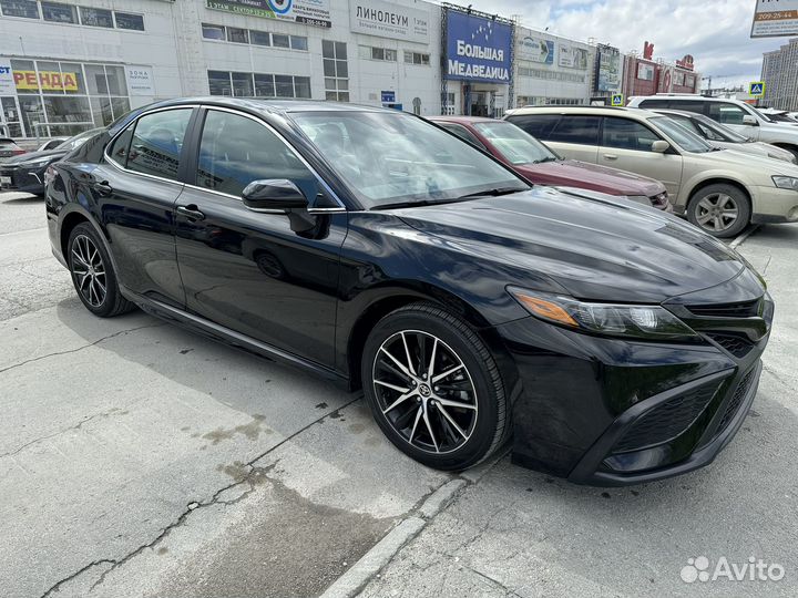 Toyota Camry 2.5 AT, 2023, 40 000 км