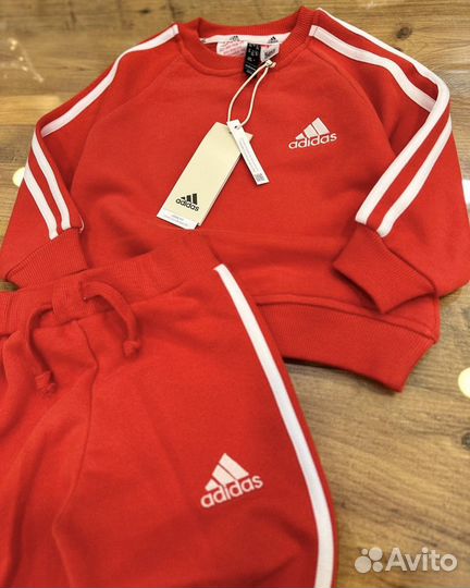 Спортивный костюм adidas детский 92,98