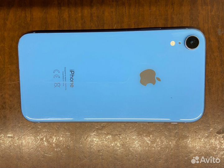 iPhone Xr, 64 ГБ