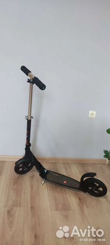 Городской самокатMicro Black