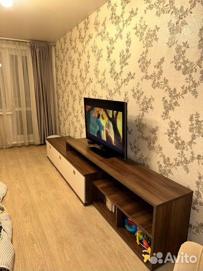 Тумба под телевизор бу