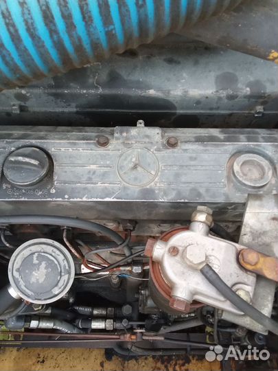 Комбайн New Holland TC 5.90, 2003