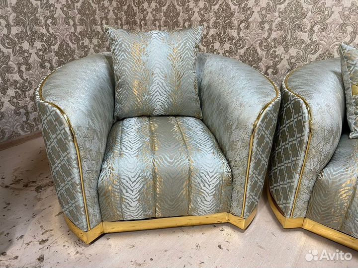 Диван два кресла