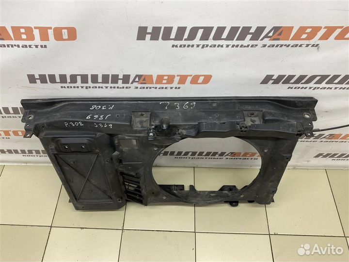 Панель передняя Пежо 308