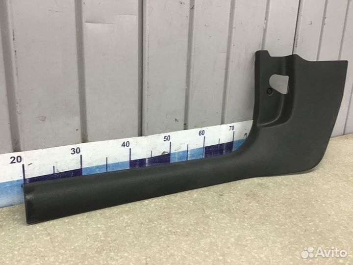 Накладка порога (внутренняя) Skoda Octavia (A7) 20