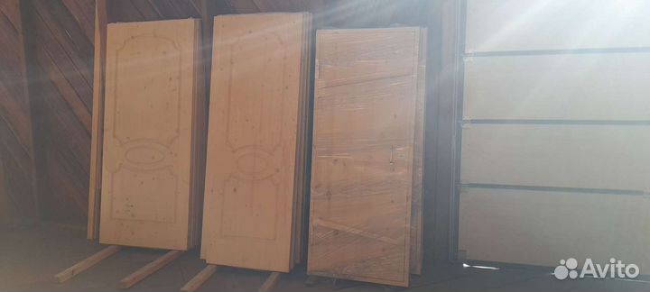 Двери деревянные