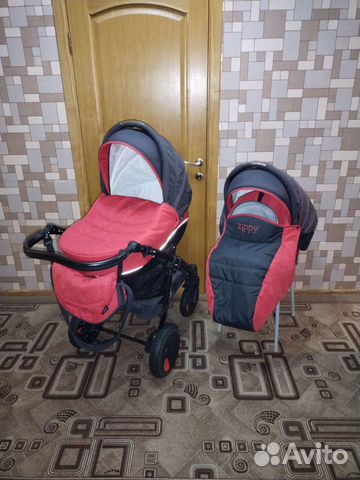 Коляска 2 блока фирмы Tutis. Хорошее состояние