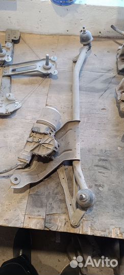 Запчасти на renault logan 1