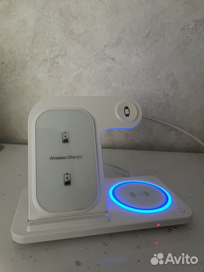 Зарядная станция для Apple