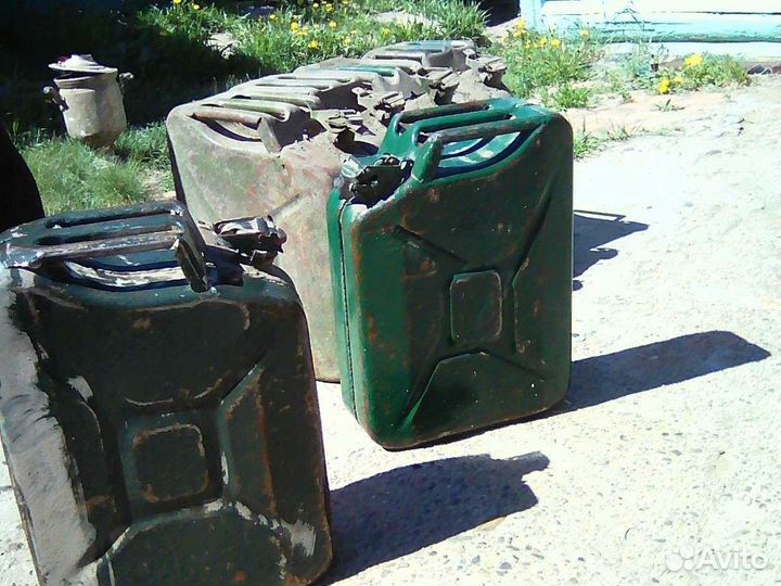 Канистры металлические