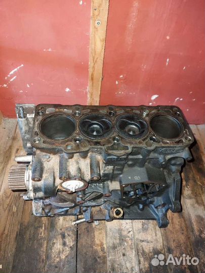 Двигатель Volkswagen Sharan 1 restailing (2000 - 2