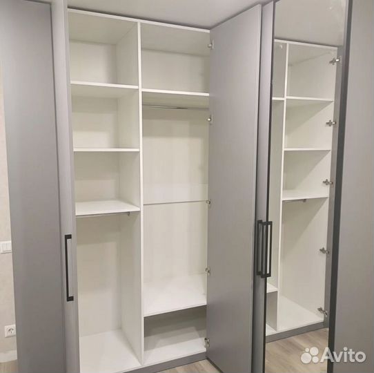 Шкаф распашной в детскую