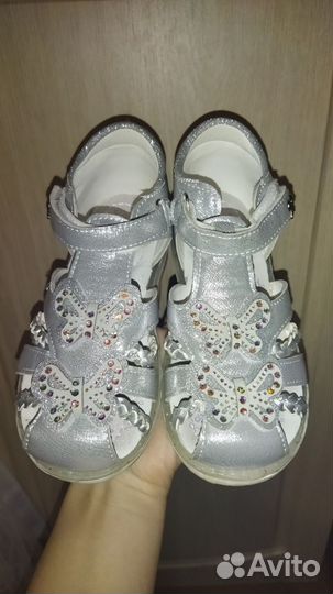 Босоножки для девочки