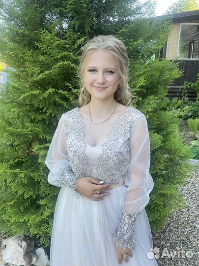 Вечернее платье