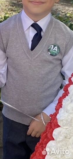 Жилетка для мальчика школьная