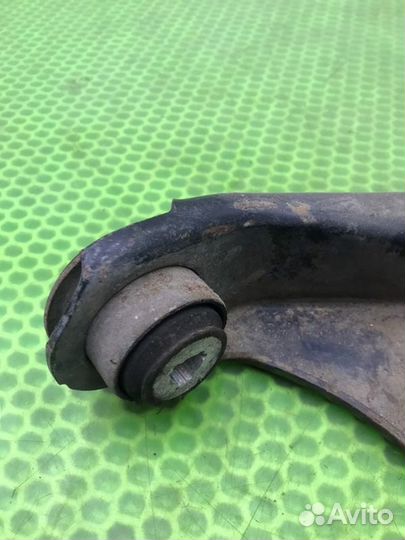 Рычаг подвески нижний передний левый Reno Kangoo