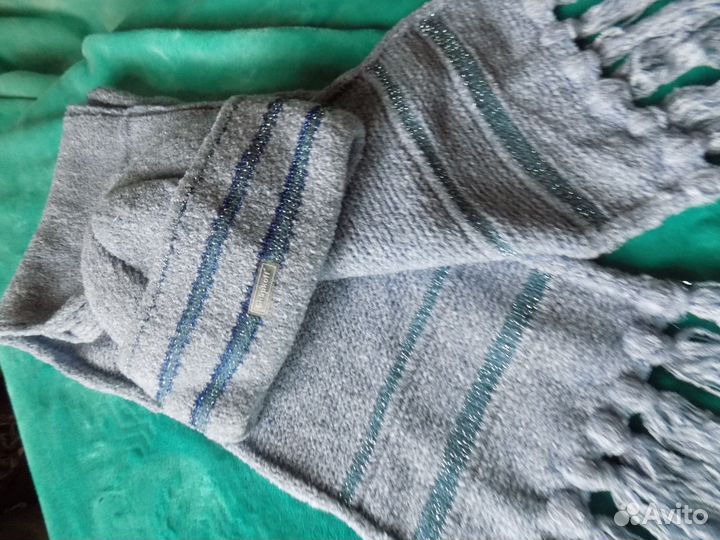 Новая шапка с шарфом