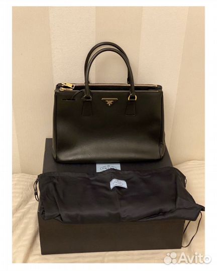 Сумка Prada
