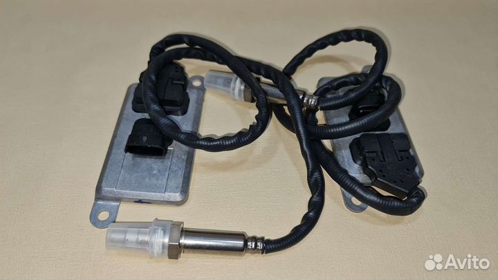 Продам датчик кислородный (Lambdasonde D11)