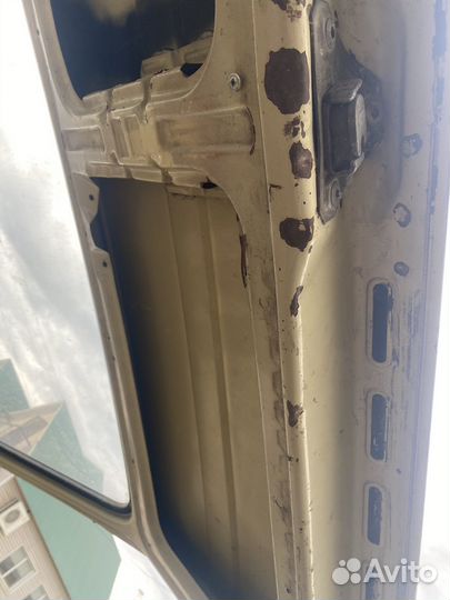 Крышка багажника VW T3