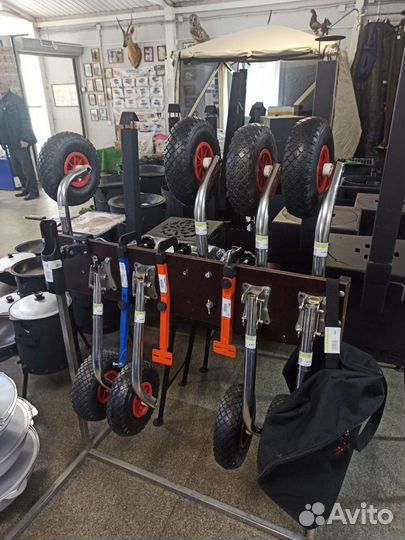 Транцевые колеса для лодок нднд и с жестким дном