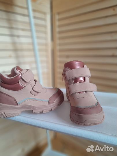 Ботинки демисезонные для девочки 28 размер
