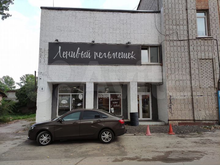 Под фитнес центр, 400 м²