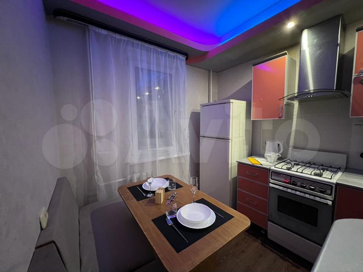 2-к. квартира, 45 м², 6/9 эт.