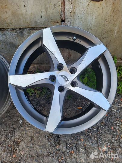 Литые диски r17 AEZ