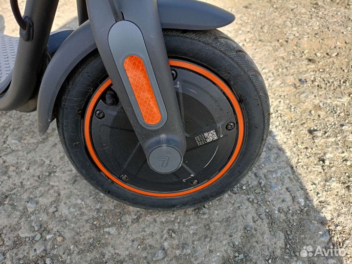 Самокат взрослый ninebot F40