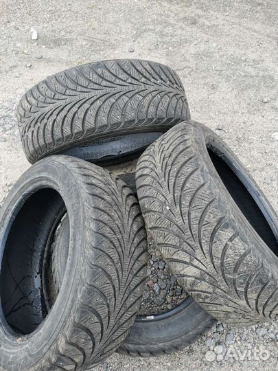 Sava Eskimo Stud 175/55 R17 94T