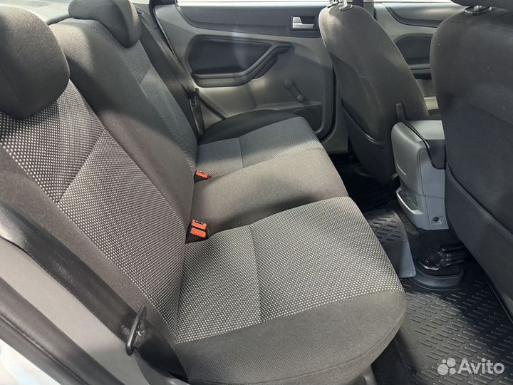 Ford Focus 1.8 МТ, 2011, 177 000 км