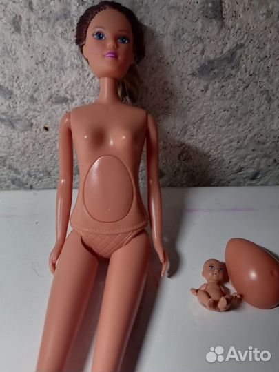 Беременная кукла