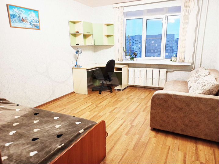 2-к. квартира, 60 м², 8/10 эт.