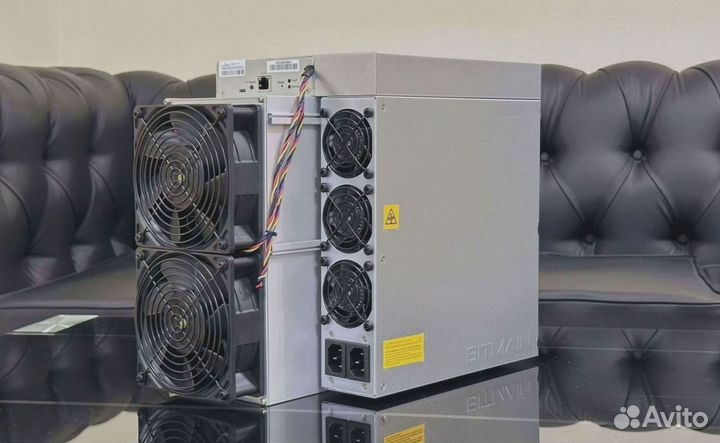 Antminer S19k pro 120T Новый