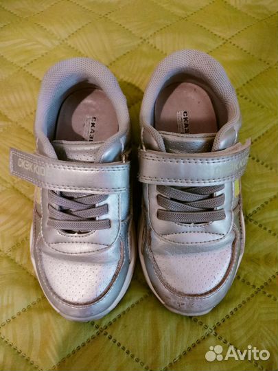 Кроссовки 26 размер