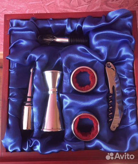 Подставка для винных бутылок