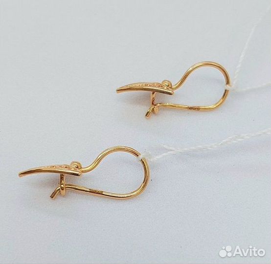 Золотые серьги