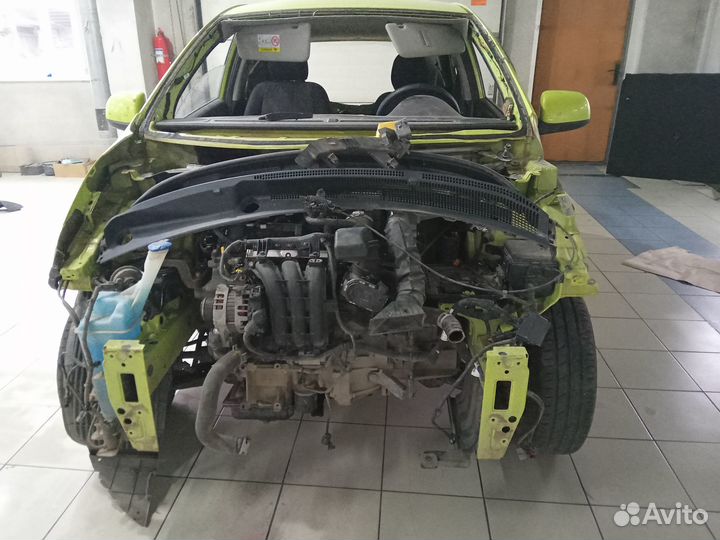 В разборе Kia Picanto 2 Киа Пиканто 2