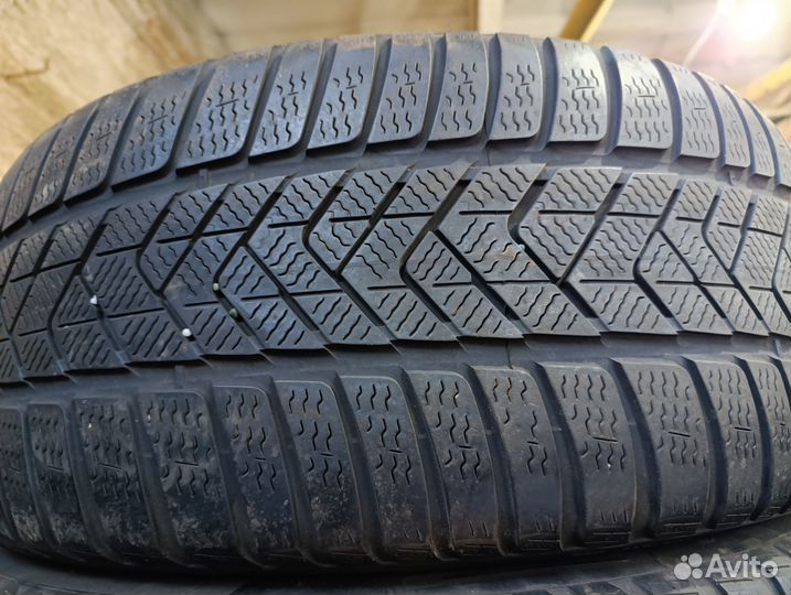 Pirelli Scorpion Winter 275/45 R20