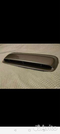 Воздухозаборник на капот subaru